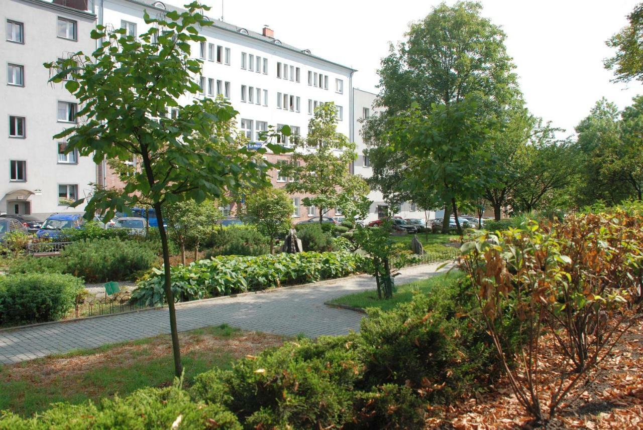Apartament Kraszewskiego Битом Екстериор снимка